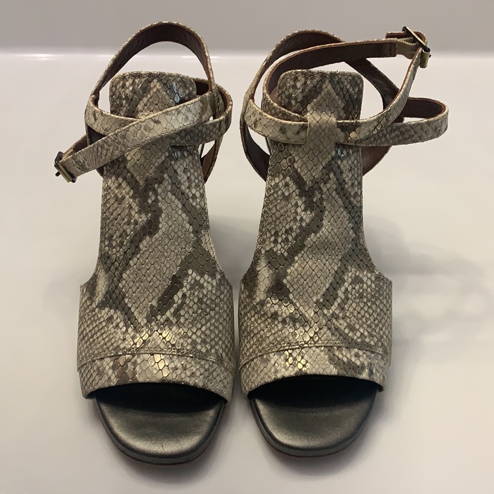 Donald J. Pliner Sandals